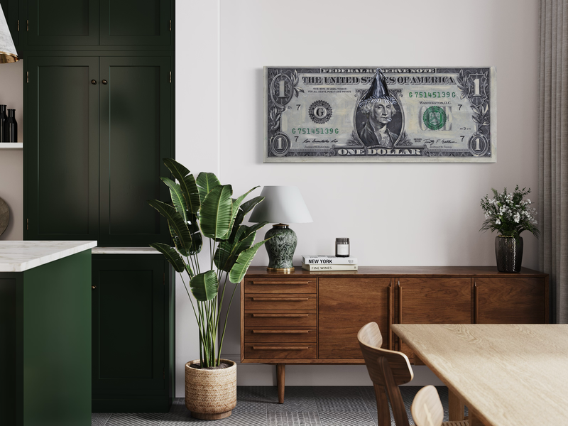 Een canvas schilderij met een dollarbiljet