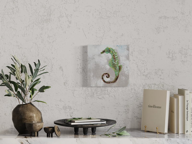 Een schilderij met een zeepaardje