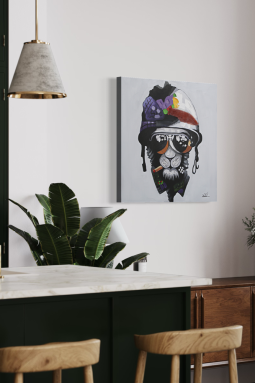Een schilderij met een kat