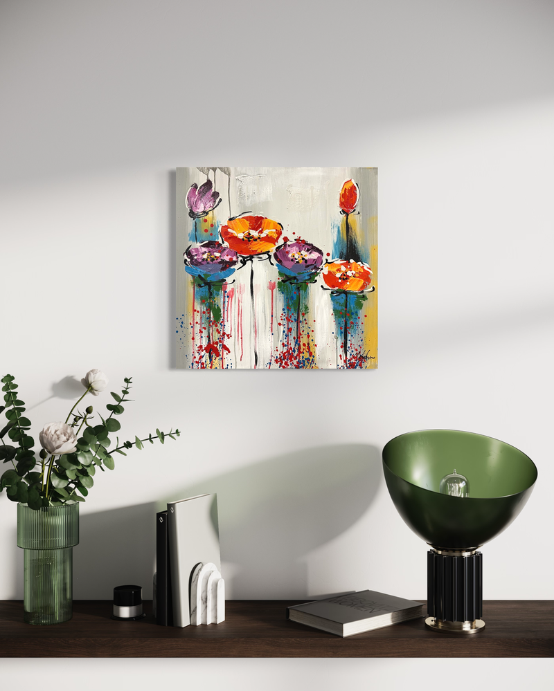 Een schilderij met bloemen