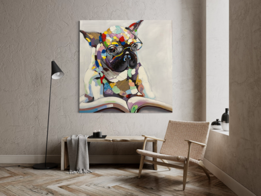 Een schilderij met een Franse bulldog
